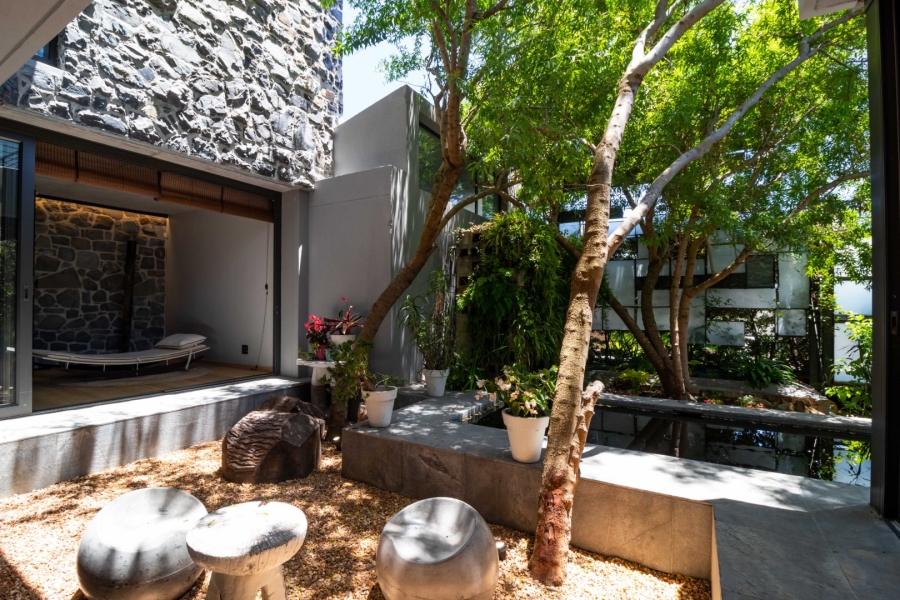 3 Bedroom Property for Sale in Bakoven Western Cape